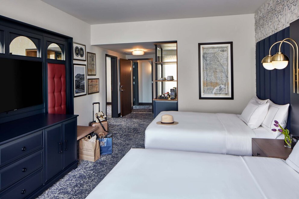 2 Bedroom Suite at our Alpharetta hotel